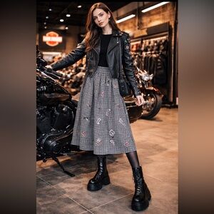 ZARA Gingham Print A-Line Skirt with Letter & Tiger Motifs Pockets skirt size S.